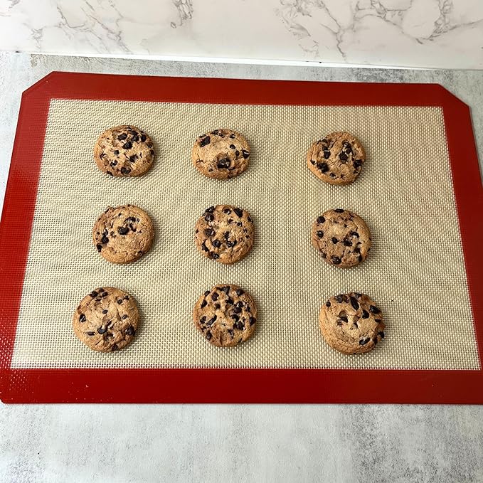 Silicone Baking Mat, 2 Pack Reusable Baking Silicone Mat, Non stick Baking Mat Biscuit Slices Oven Baking Mat 16.5 x 11.6, Red